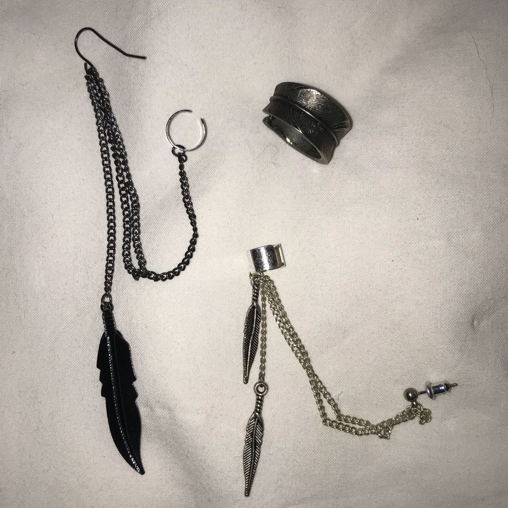 Earring/Ring feather bundle